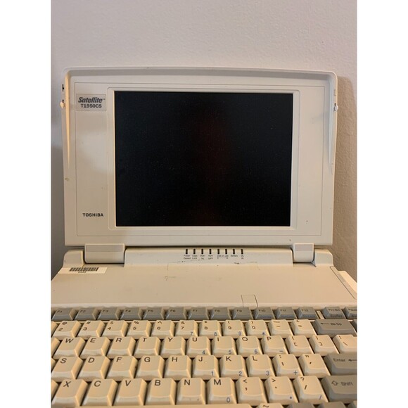 Vintage Toshiba Satellite Laptop - UNTESTED - T1950CS/200 PA1152U VT - FOR PARTS - Picture 2 of 14
